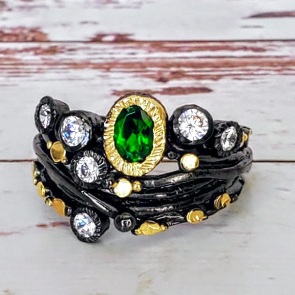 The Girl with Kaleidoscope Eyes Jewelry - Chrome Diopside & Aquamarine 2-Tone Silver Ring